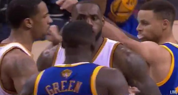 LeBron James et Draymond Green se foutent du classement pour arriver en ...