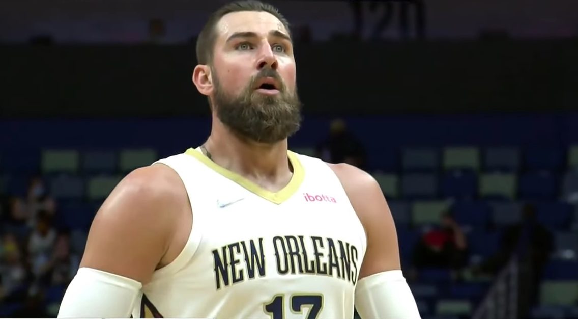 New Orleans Pelicans Considering Trade for Jonas Valanciunas: Latest NBA Free Agency Rumors