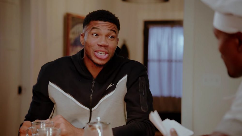 https://redac.trashtalk.co/wp-content/uploads/2022/11/Giannis-Antetokounmpo.jpg