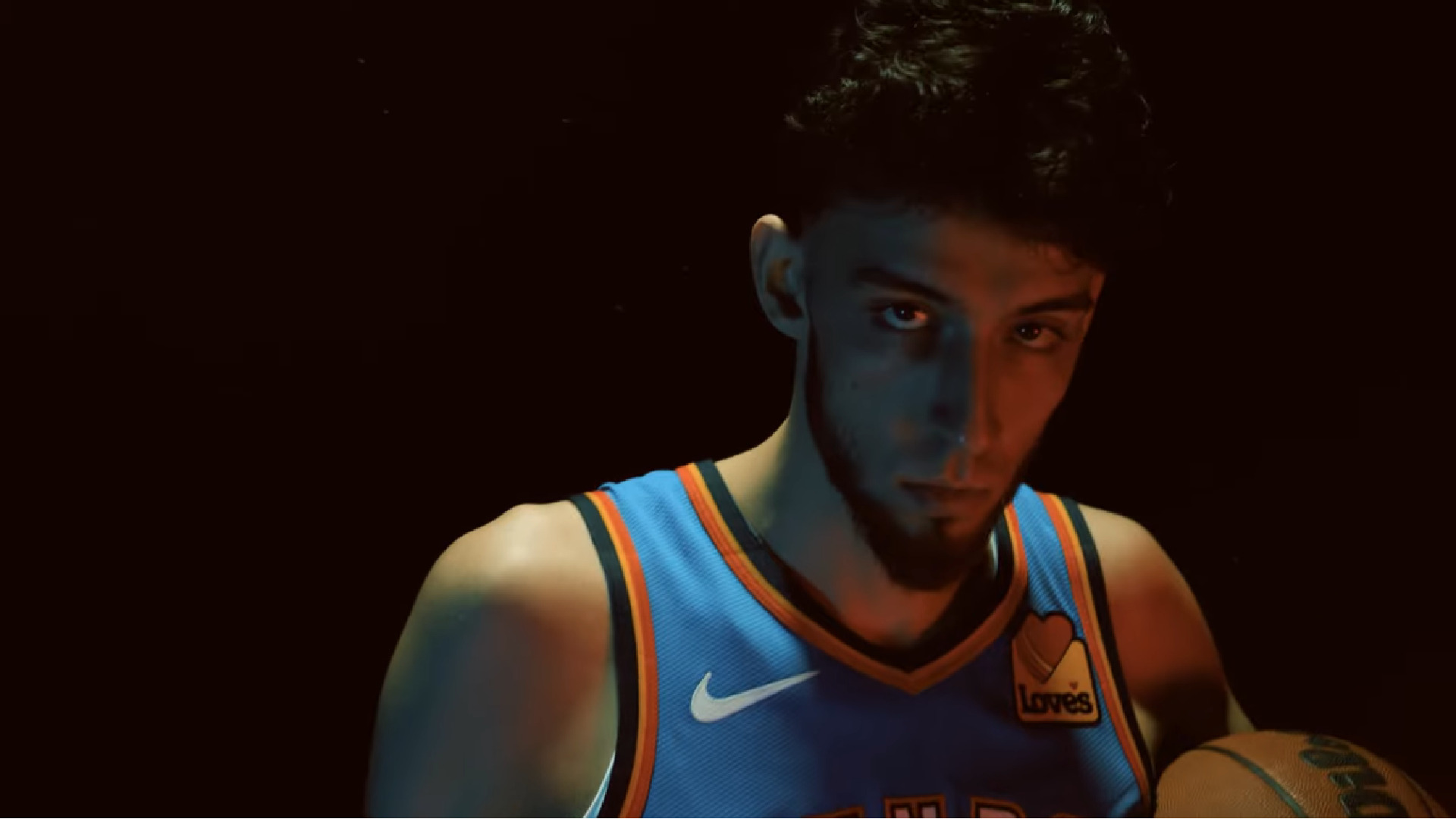 https://redac.trashtalk.co/wp-content/uploads/2023/11/Chet-Holmgren-OKC-Thunder-14-novembre-2023.jpg