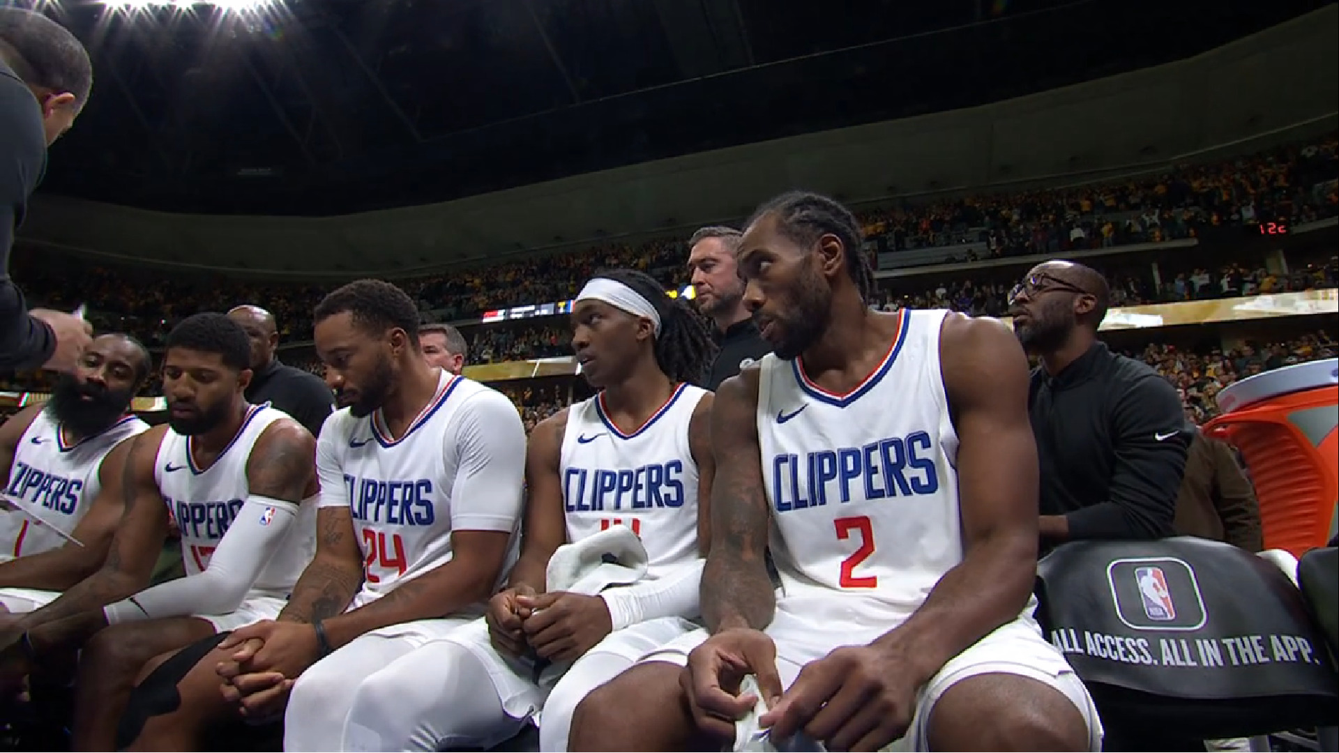 NBA Rivals Week Begins in Stazounis: Clippers vs Lakers Match Not to Be Missed