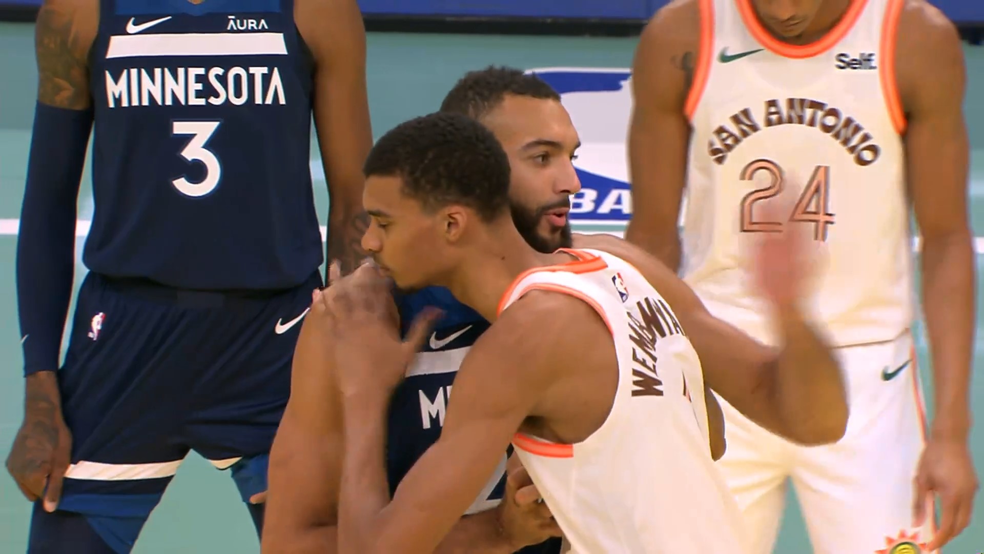 Highlights : Le Duel Entre Victor Wembanyama Et Rudy Gobert