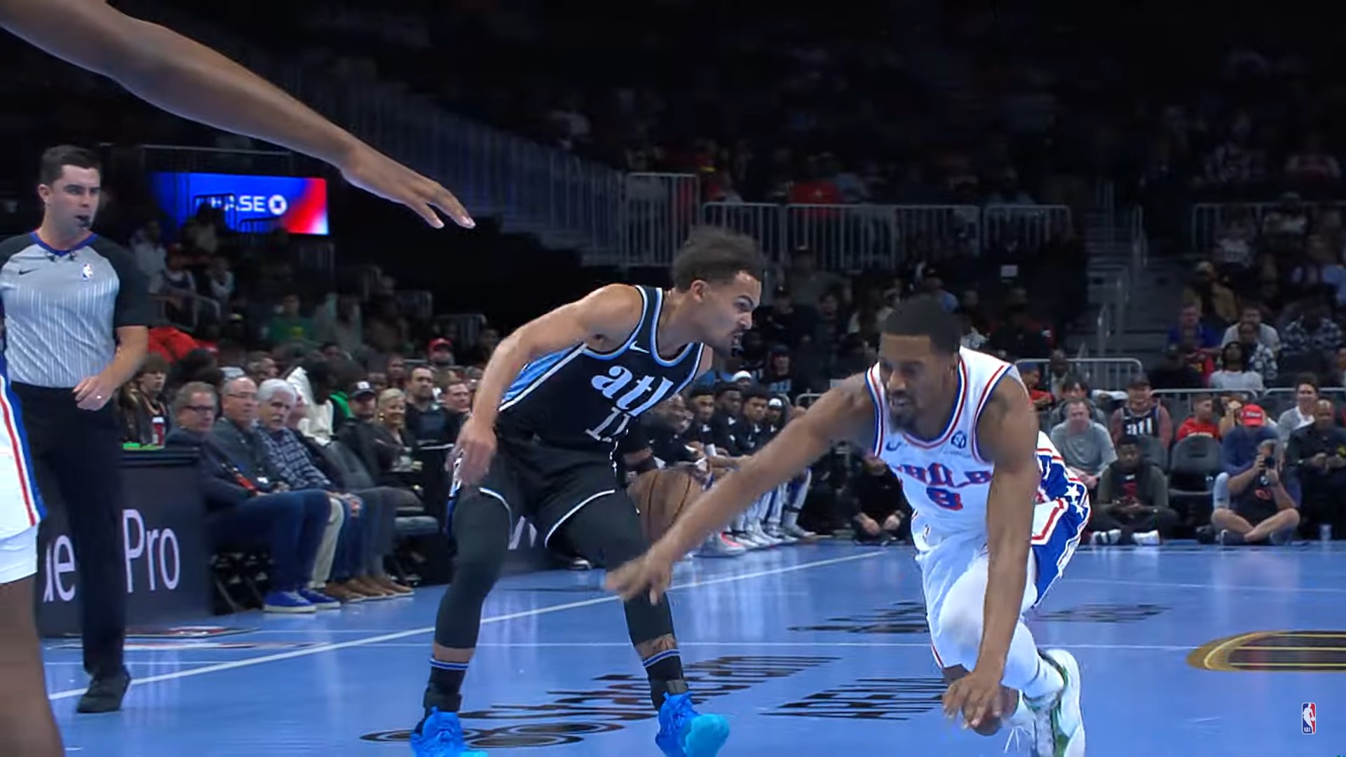 NBA Top 10 : Trae Young sans pitié avec De'Anthony Melton