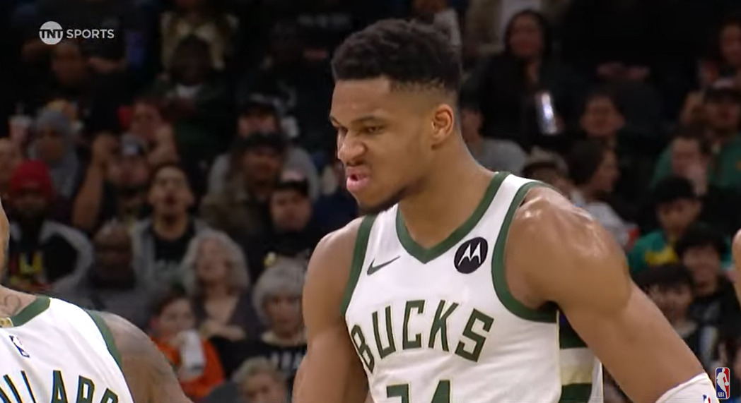 https://redac.trashtalk.co/wp-content/uploads/2024/01/Giannis-Antetokounmpo-tete-5-janvier-2023.jpg