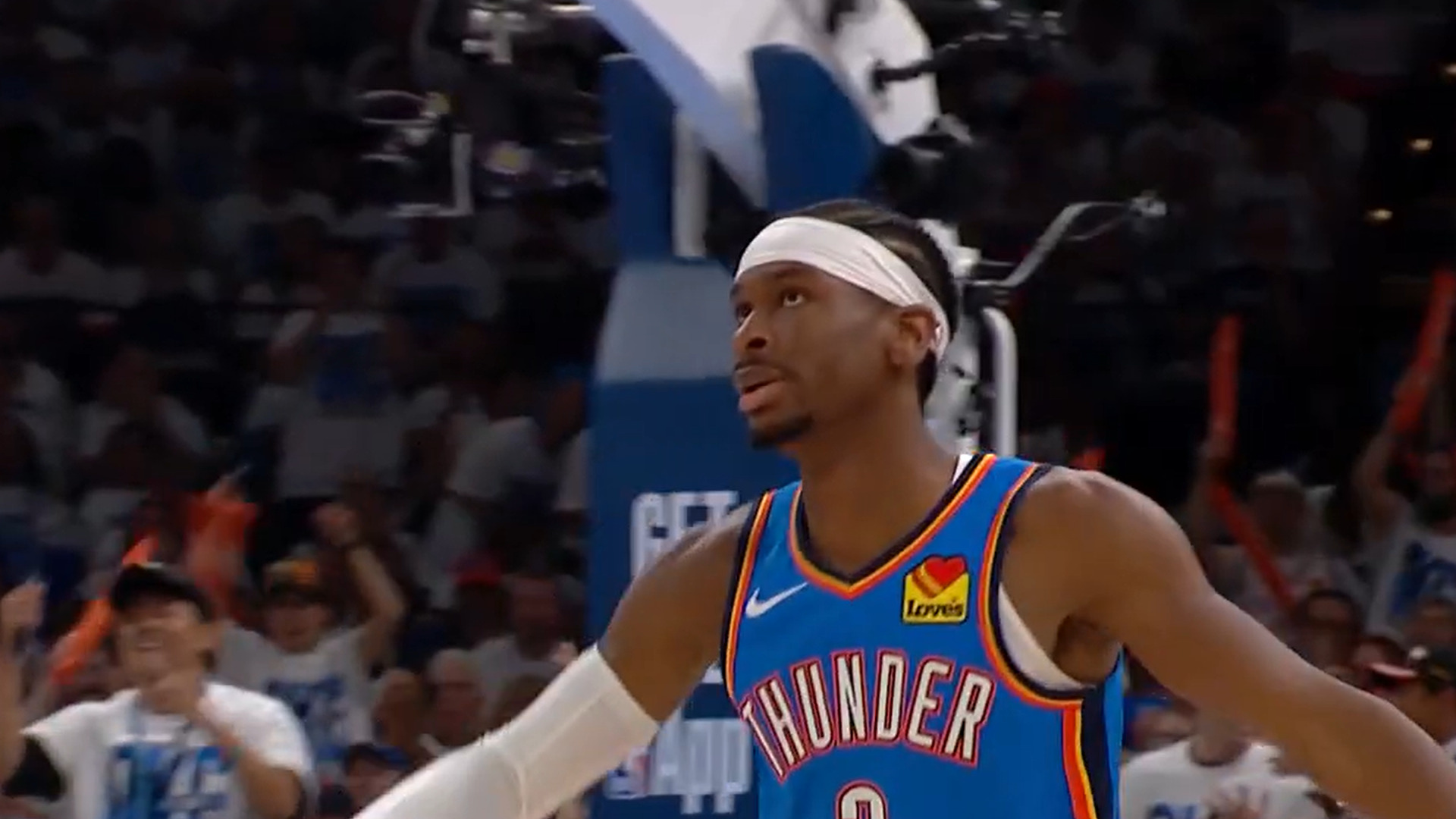 https://redac.trashtalk.co/wp-content/uploads/2024/04/Shai-Gilgeous-Alexander-25-avril-2024.jpg