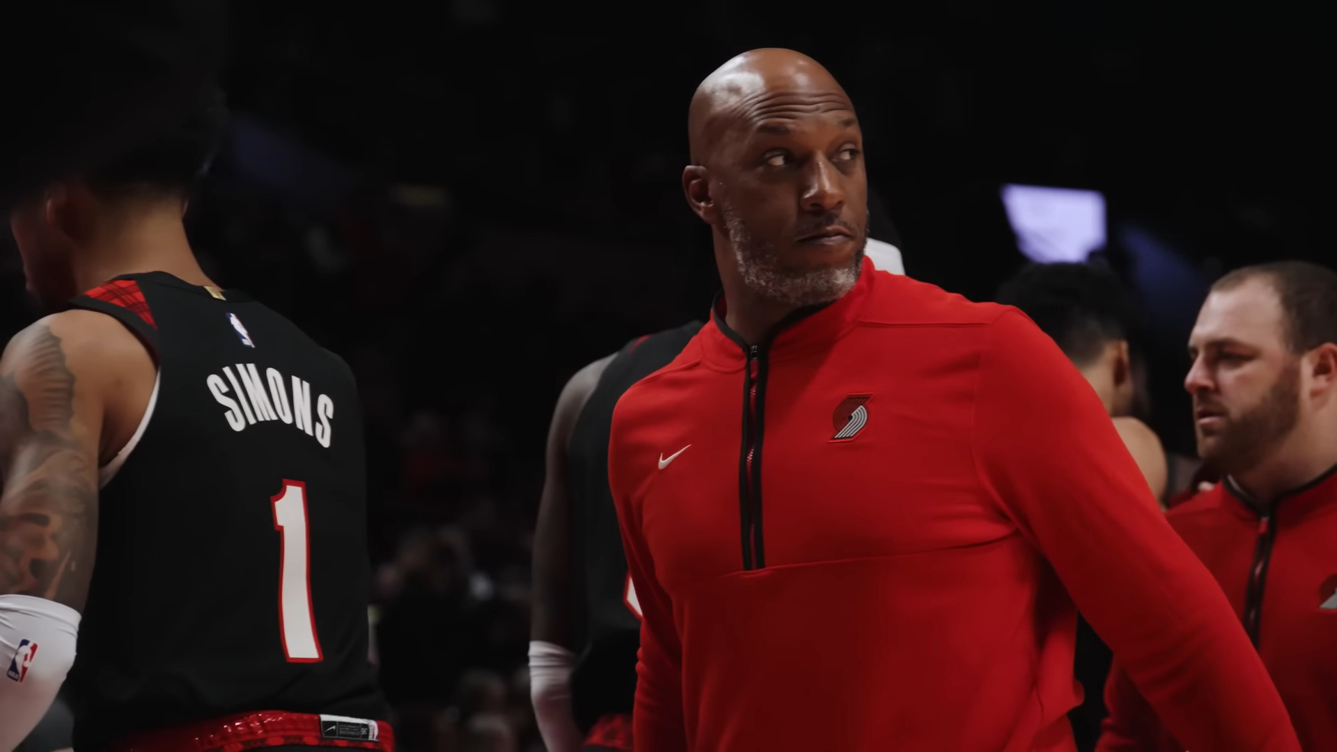 https://redac.trashtalk.co/wp-content/uploads/2024/05/Chauncey-Billups-Blazers-18-janvier-2024.jpg