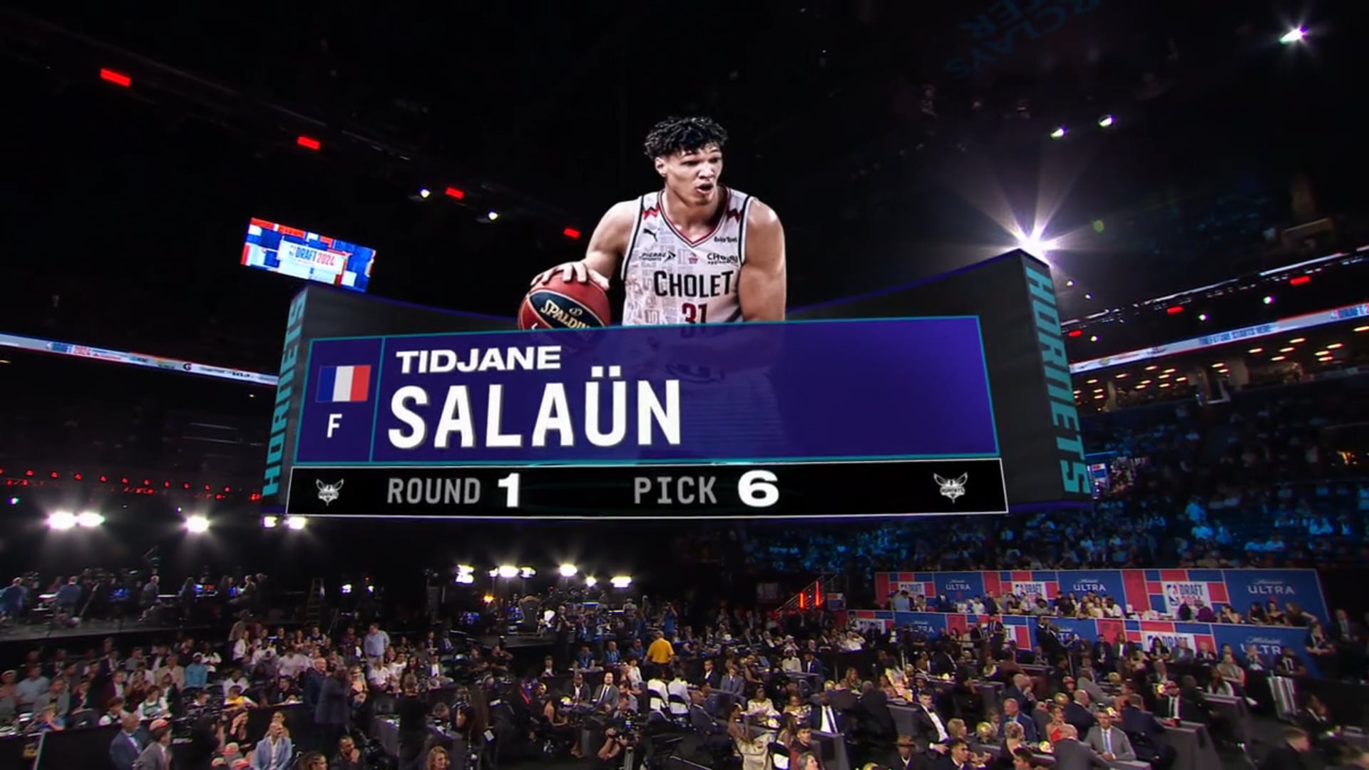 NBA Draft : Tidjane Salaün Sélectionné En 6 Par Les Charlotte Hornets