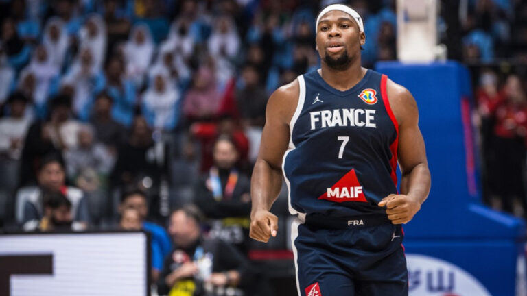https://redac.trashtalk.co/wp-content/uploads/2024/07/Guerschon-Yabusele-France-20-juillet-2024-768x432.jpg