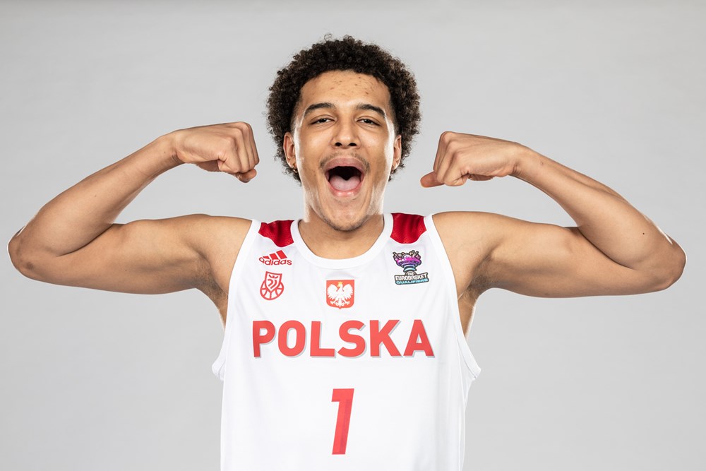 Jeremy Sochan wystąpi z reprezentacją Polski w EuroBasket 2025