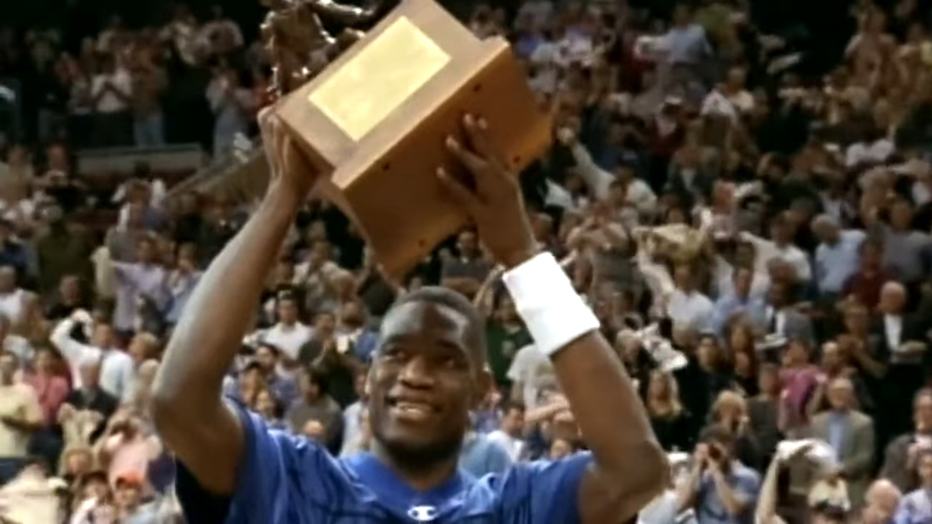 Dikembe Mutombo L un Des Meilleurs D fenseurs All time dikembe-mutombo-l-un-des-meilleurs-d-fenseurs-all-time