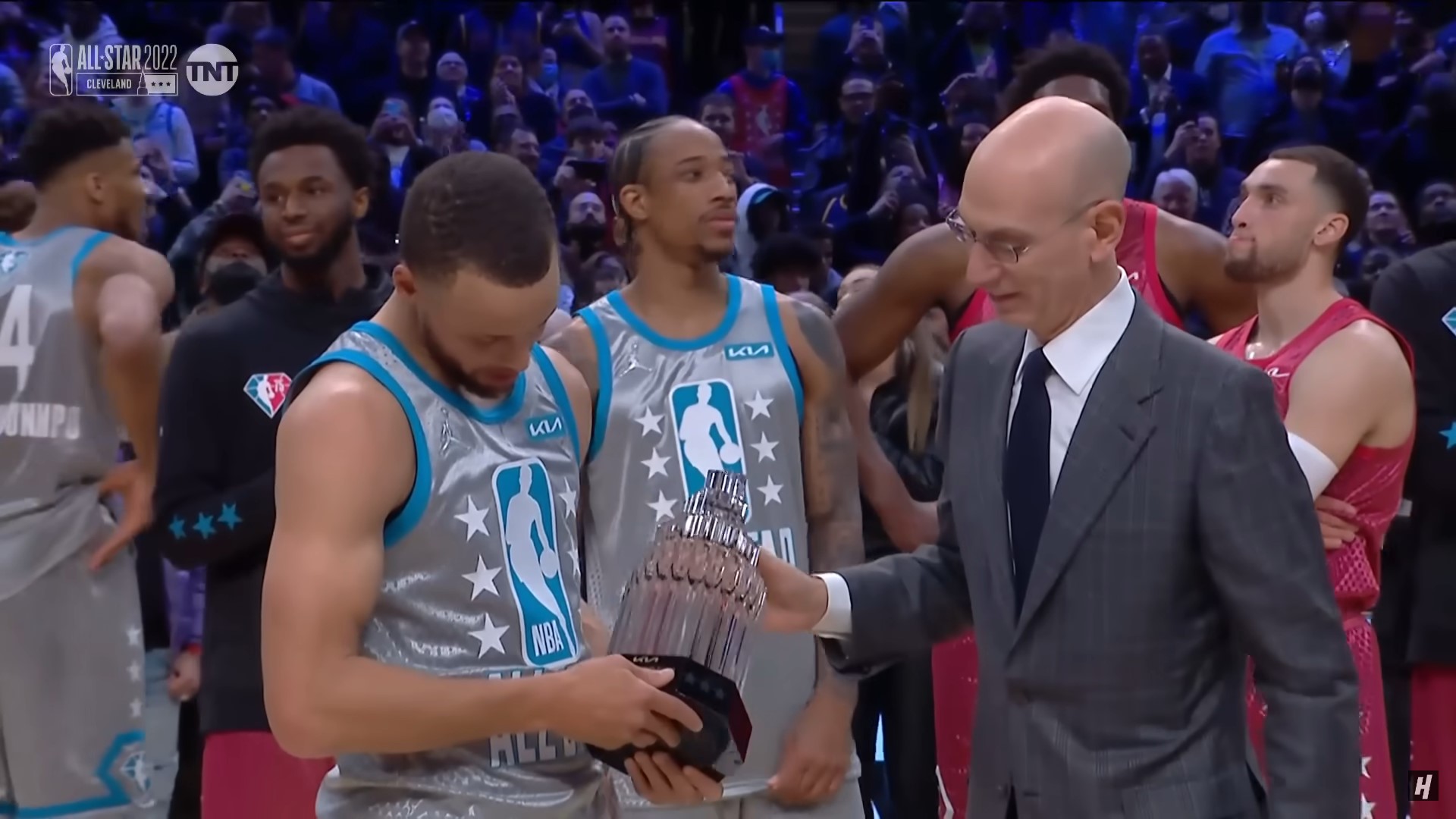 Stephen Curry and Adam Silver discuss a new format for the All-Star Game