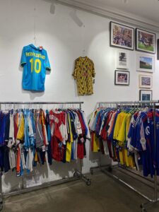 Nemanja Football Shop - Incroyable Brocante Sport