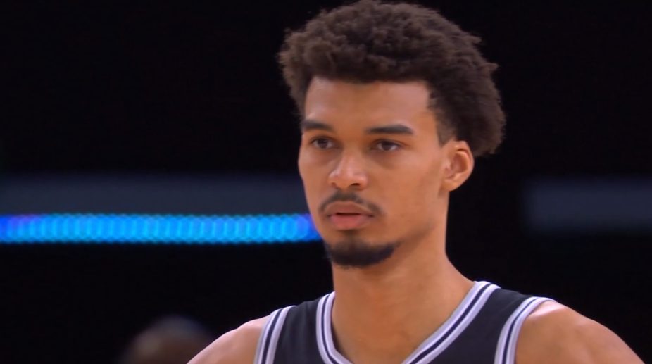 Alex Caruso : « Offensivement, Victor Wembanyama est encore très brut »