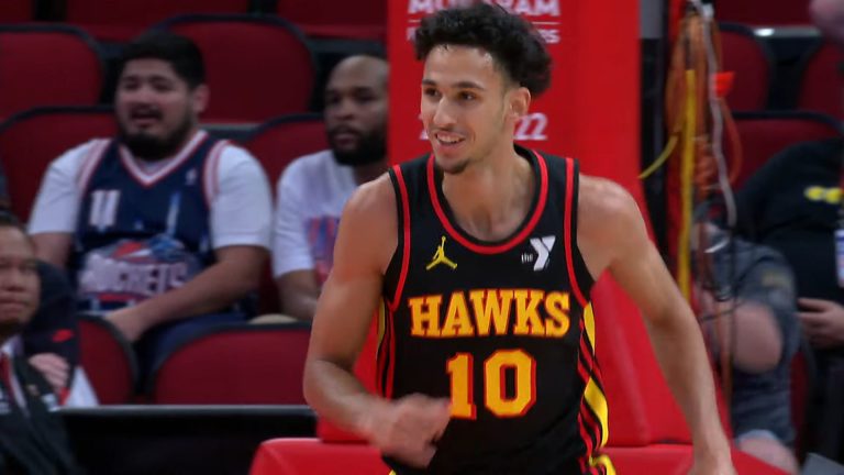 https://redac.trashtalk.co/wp-content/uploads/2025/03/NBA-Top-10-Zaccharie-Risacher-26-mars-2025-768x432.jpg
