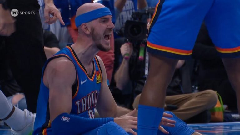 https://redac.trashtalk.co/wp-content/uploads/2025/04/Alex-Caruso-23-avril-2025-768x431.jpeg