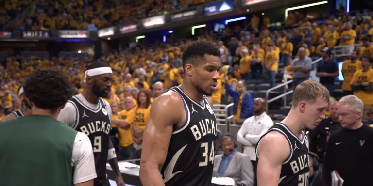 https://redac.trashtalk.co/wp-content/uploads/2025/04/Giannis-Antetokounmpo-Bucks-Playoffs-768x384.jpg