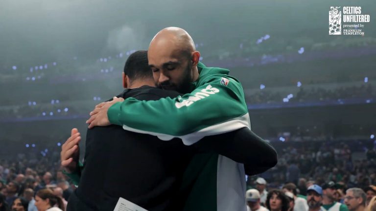 https://redac.trashtalk.co/wp-content/uploads/2025/05/Joe-Mazzulla-Derrick-White-Boston-Celtics-13-juin-2024-768x432.jpg
