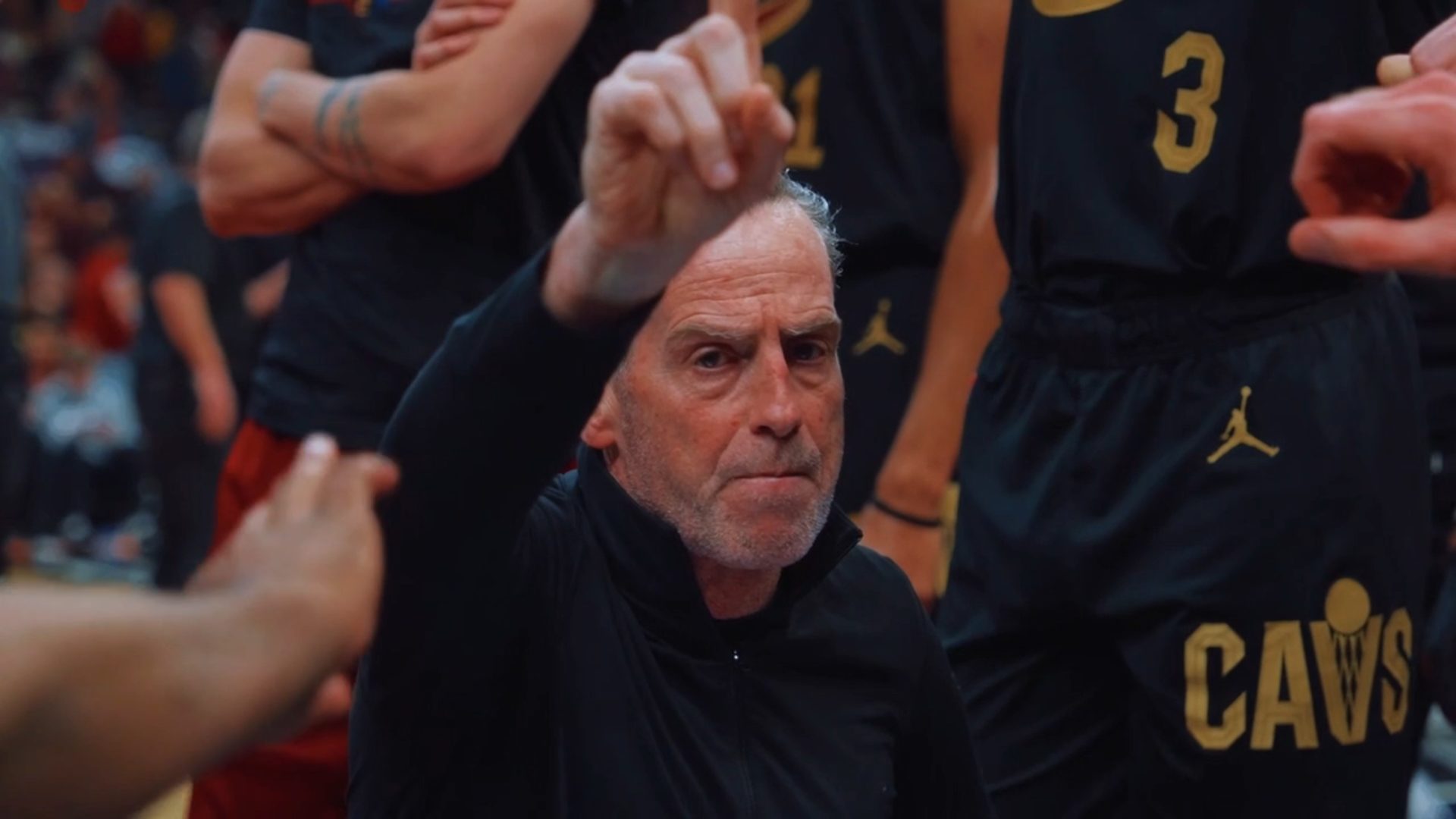 https://redac.trashtalk.co/wp-content/uploads/2025/05/Kenny-Atkinson-Cavs-14-mai-2025.jpg