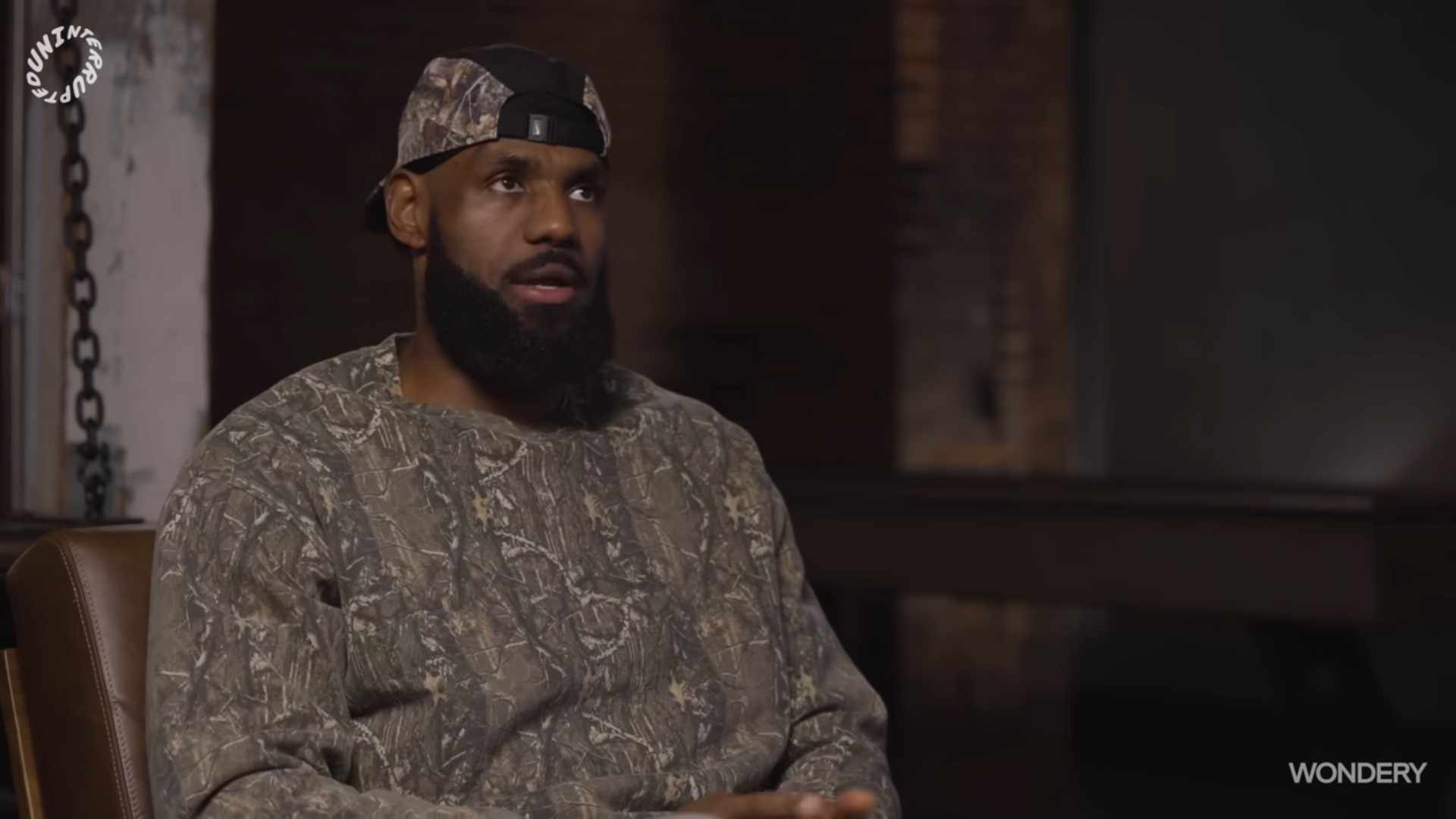 https://redac.trashtalk.co/wp-content/uploads/2025/06/lebron-james-thunder-pacers-finales-nba.jpg