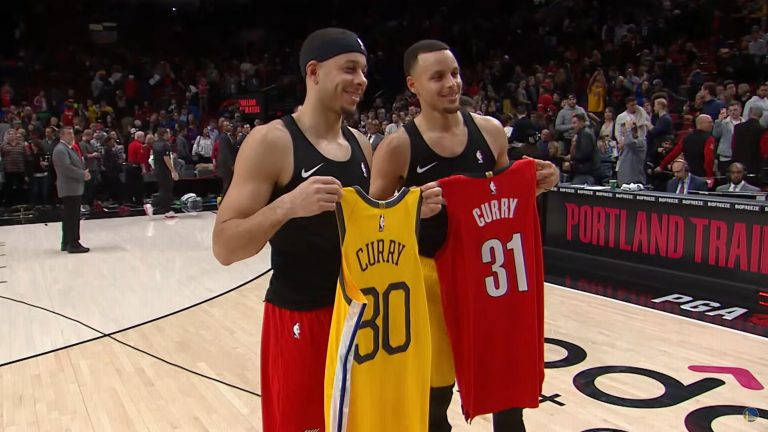 https://redac.trashtalk.co/wp-content/uploads/2025/10/seth-curry-stephen-curry-768x432.jpg