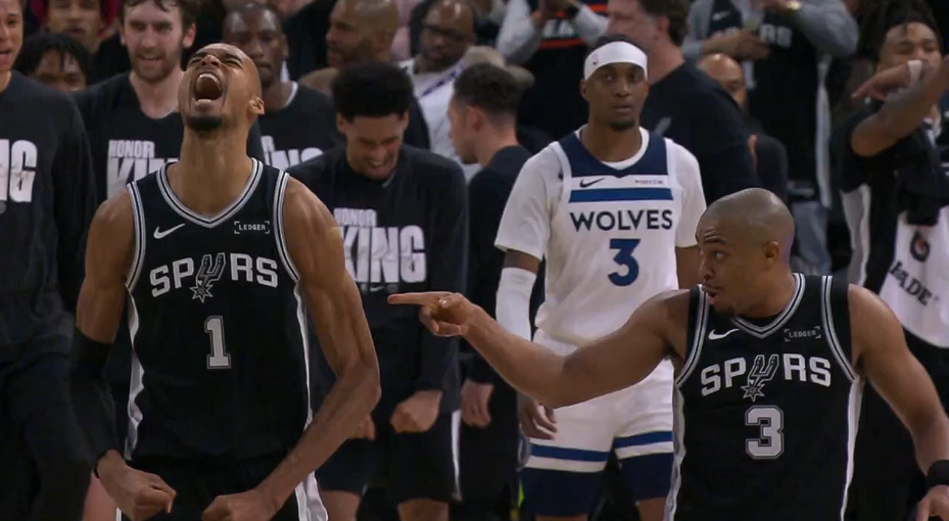 Victor Wembanyama (39 points) écœure les Wolves (126-123)