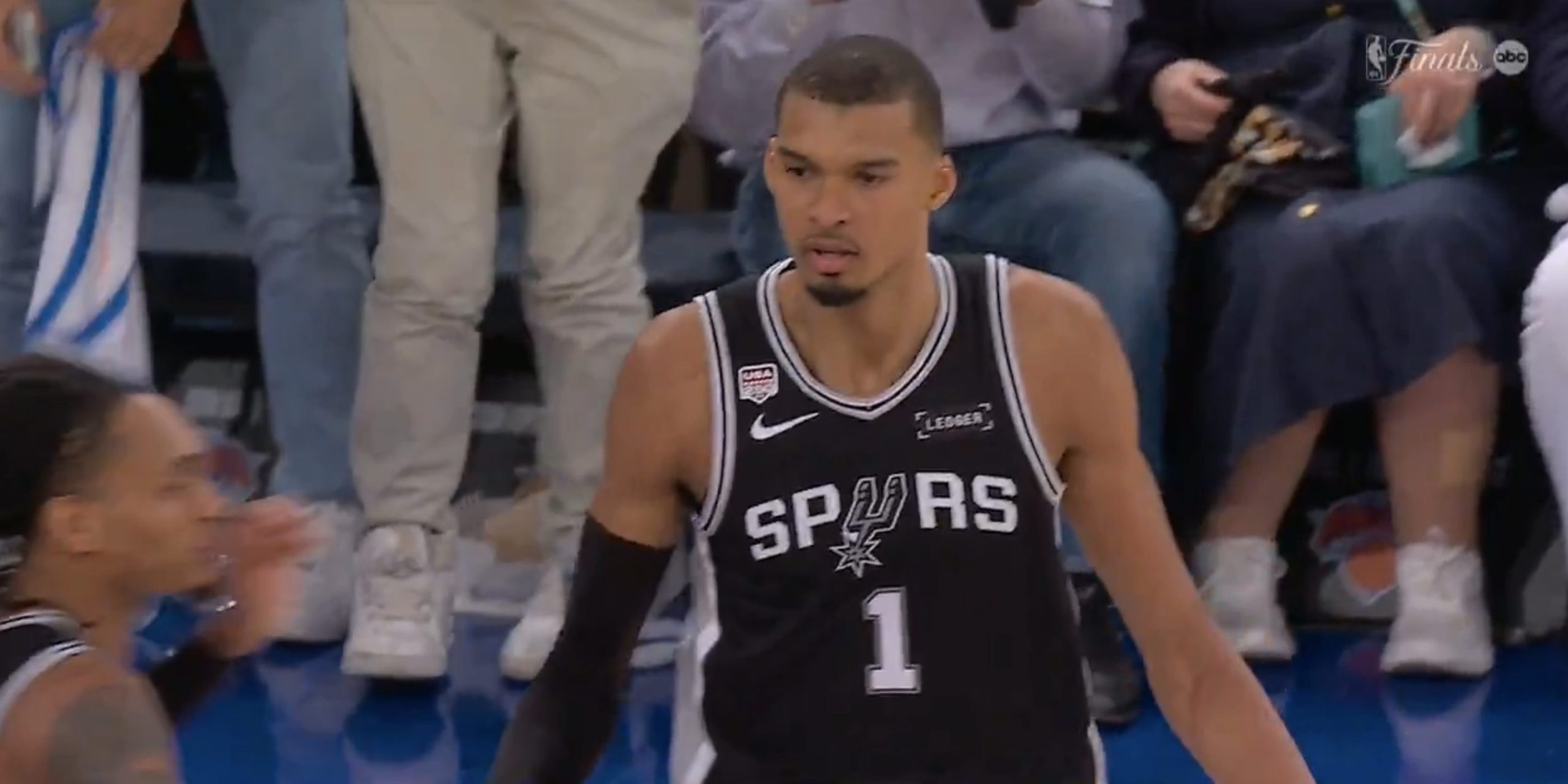 https://redac.trashtalk.co/wp-content/uploads/2026/06/Victor-Wembanyama-G3-Spurs-Knicks.jpg