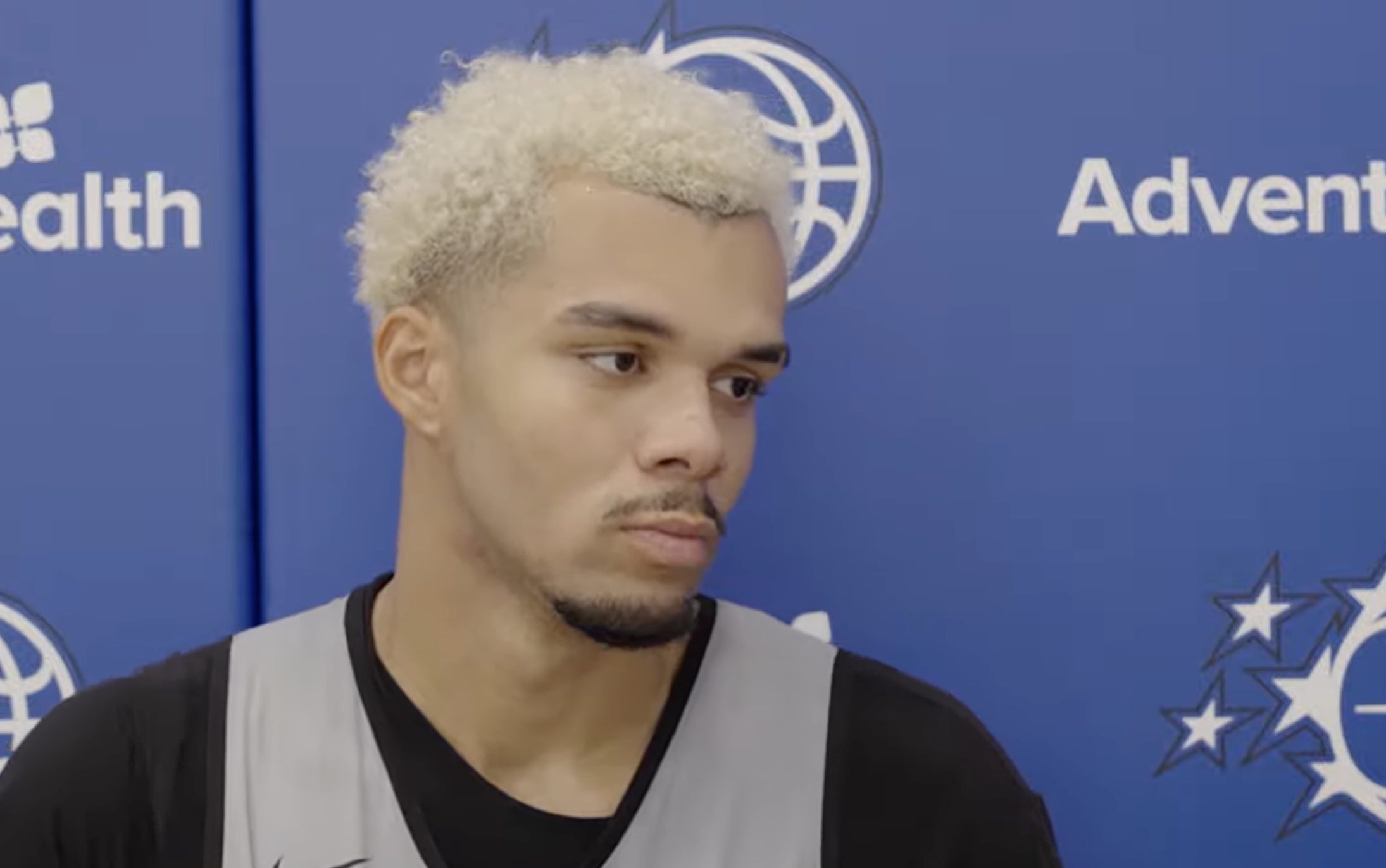 Noah Penda au milieu du chantier du Magic : l’occasion est belle !
