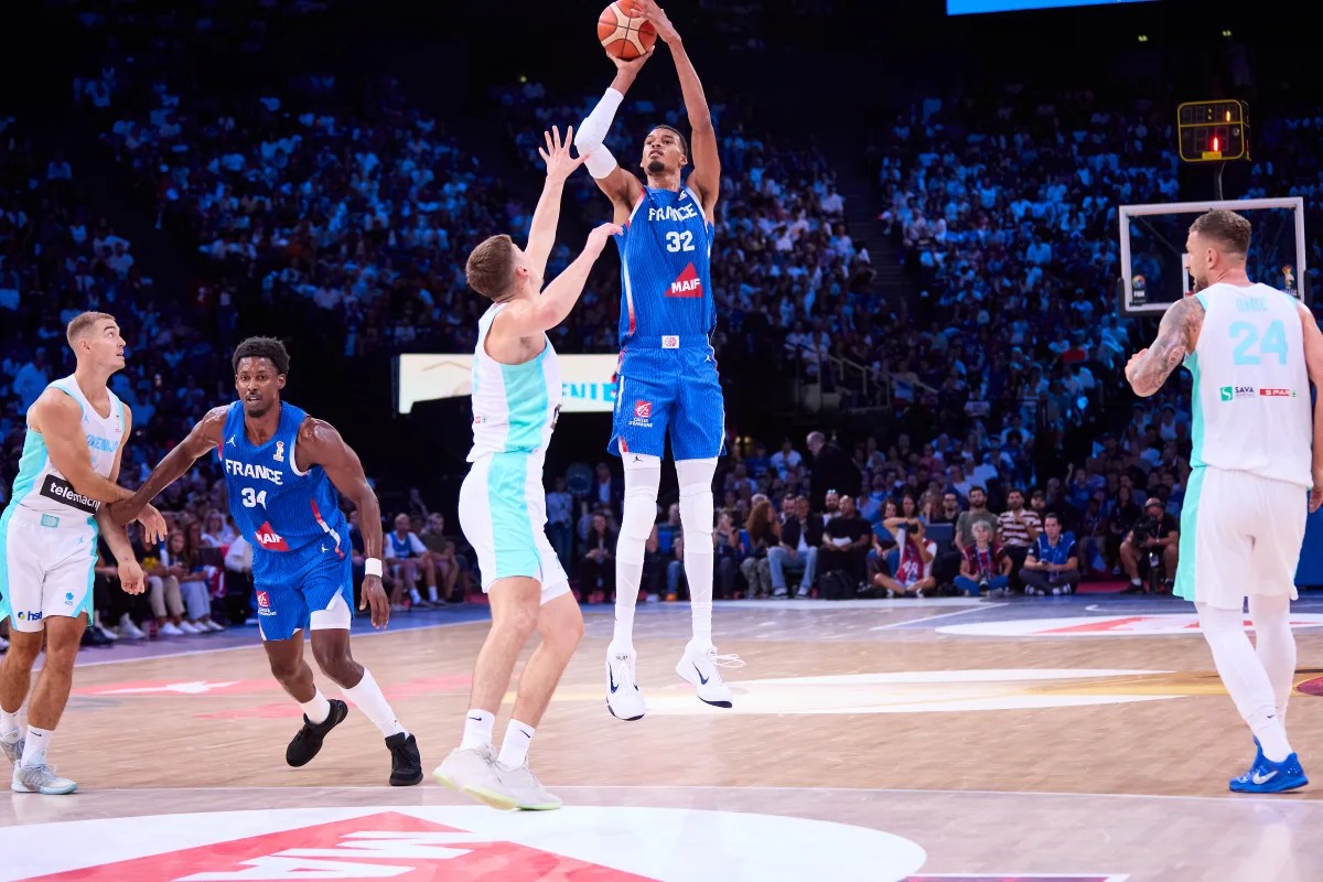 https://redac.trashtalk.co/wp-content/uploads/2026/08/victor-wembanyama-equipe-de-france-slovenie.jpg