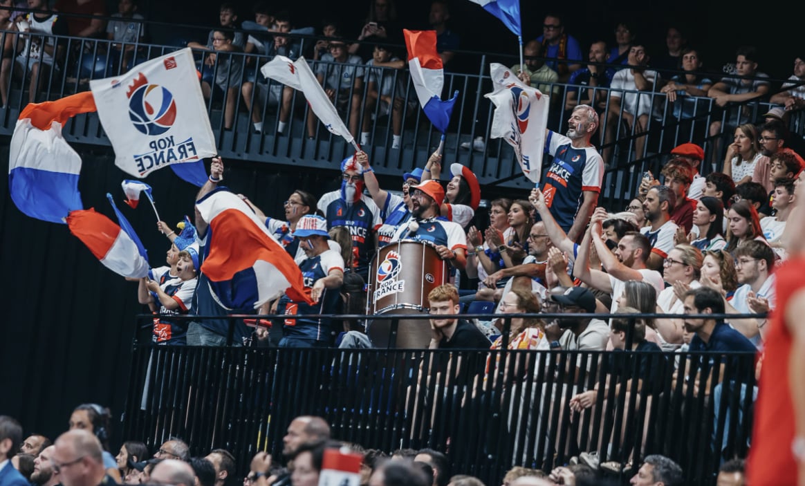 https://redac.trashtalk.co/wp-content/uploads/2026/09/fans-francais-1er-septembre-2026.jpg