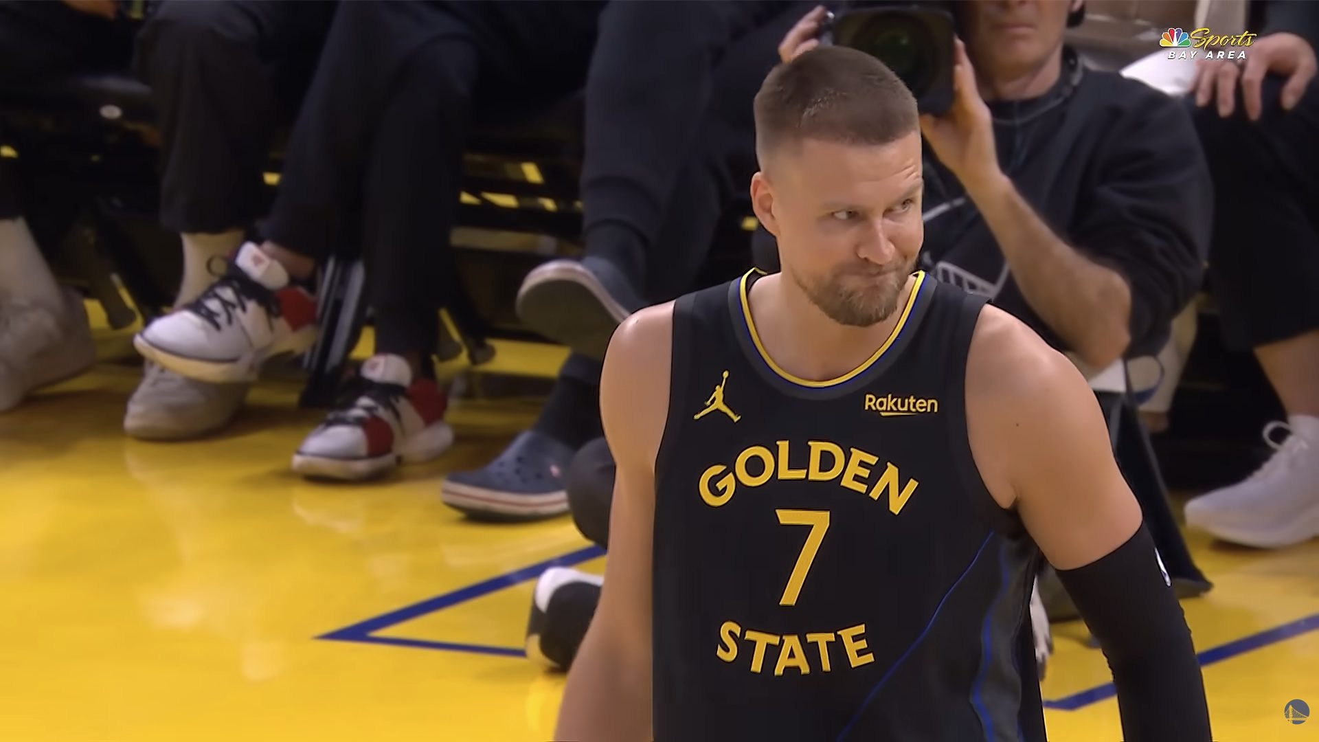 À deux semaines du début de saison, Steve Kerr n’a toujours pas croisé Kristaps Porzingis…