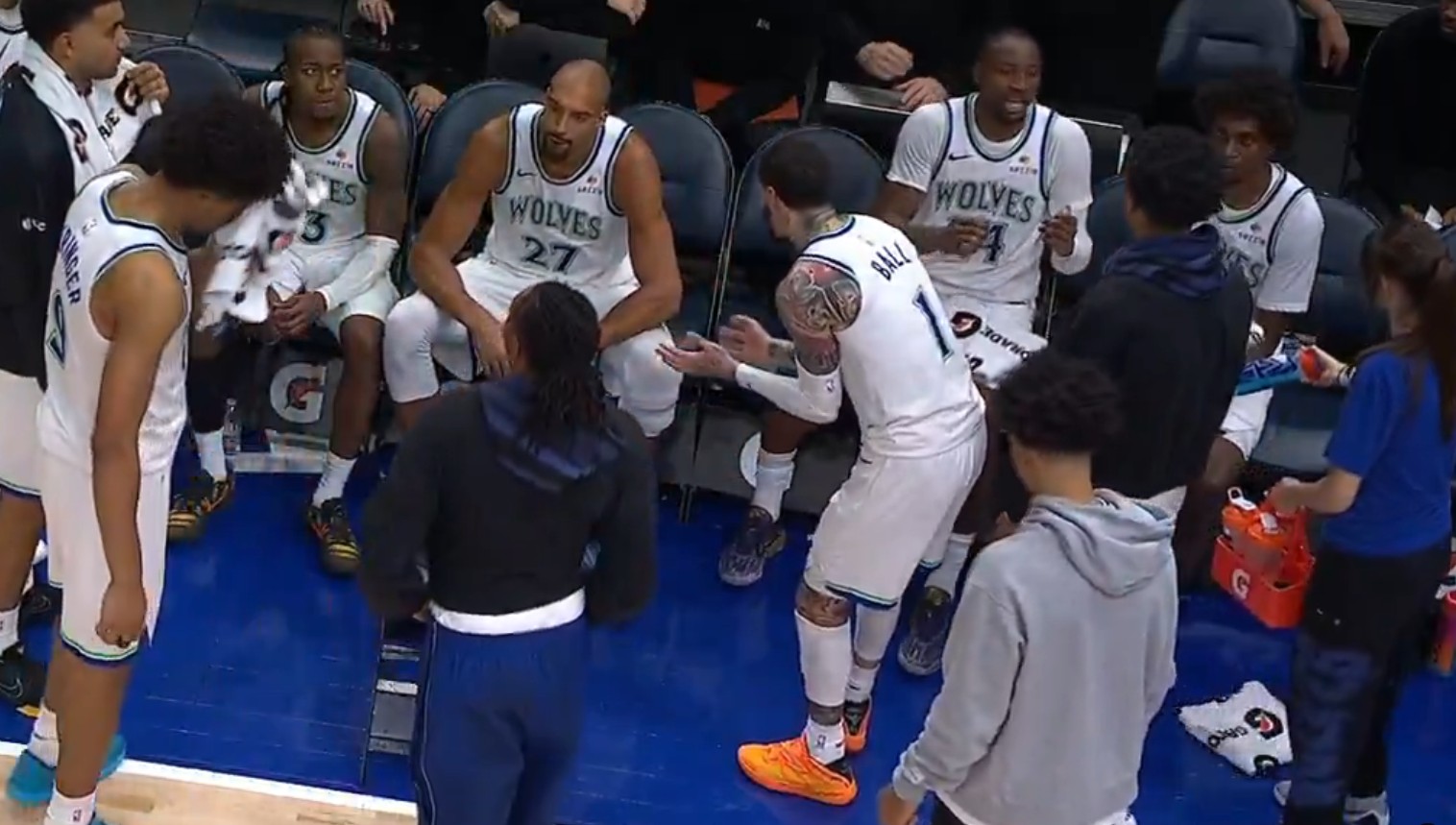 https://redac.trashtalk.co/wp-content/uploads/2026/10/rudy-gobert-lamelo-ball-jonathan-kuminga-wolves.jpg